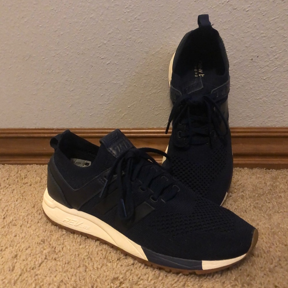 New Balance Navy Sneakers